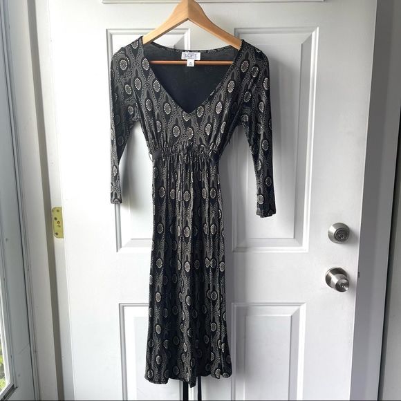 LOFT Black Beige Empire Waist Tie Back Sheath Dress Size 0 Petite - Picture 1 of 9